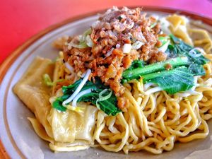 Resep Mie Ayam Plus Ceker dan Jamur yang Enak ala Kaki Lima Resep Mie Ayam Plus Ceker dan Jamur yang Enak ala Kaki Lima
