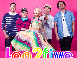 Kolaborasi Akhir Tahun Ten2Five dengan Rafael Tan