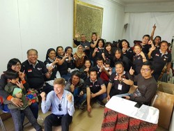 WNI di Argentina Rela Menginap Demi Gunakan Hak Pilih Pemilu