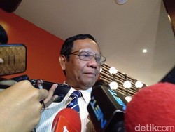 Minta KPU Profesional, Mahfud Md Bicara Potensi Gugatan di MK