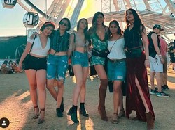 Nonton Coachella, Penampilan Luna Maya Jadi Sorotan