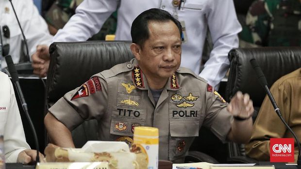Kapolri Jenderal Tito Karnavian menyebut pihaknya tak menggunakan peluru tajam dalam pengamanan di MK.