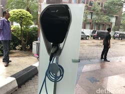 Seperti HP, SPLU Mobil Listrik Juga Bisa Fast Charging