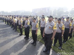 2.500 Personel Polda Jatim Amankan Peringatan Hari Buruh 1 Mei