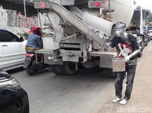 Foto: Perjuangan Hidup Manusia Silver