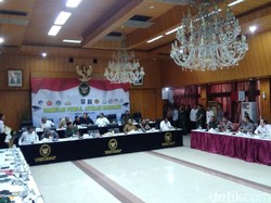 Wiranto: Amankan TPS dari Gangguan, Polri/TNI Tetap Netral