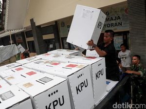Masuk Kerja di Hari Nyoblos Wajib Dapat Uang Lembur! Masuk Kerja di Hari Nyoblos Wajib Dapat Uang Lembur!