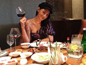 Kulineran Pacar Aldi Eks CJR hingga Bakso Iga yang Bikin Ngiler