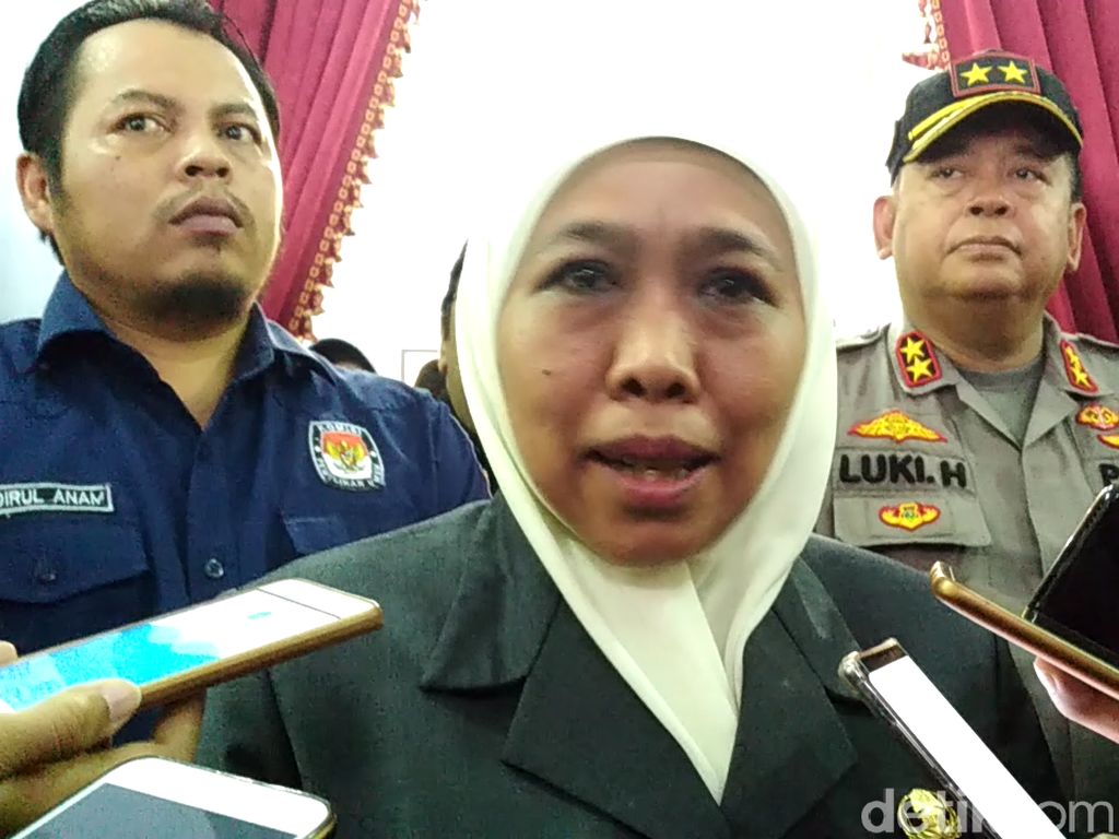 Pemprov Jatim Beri Santunan Rp 5 Juta untuk Petugas Pemilu yang Meninggal Pemprov Jatim Beri Santunan Rp 5 Juta untuk Petugas Pemilu yang Meninggal