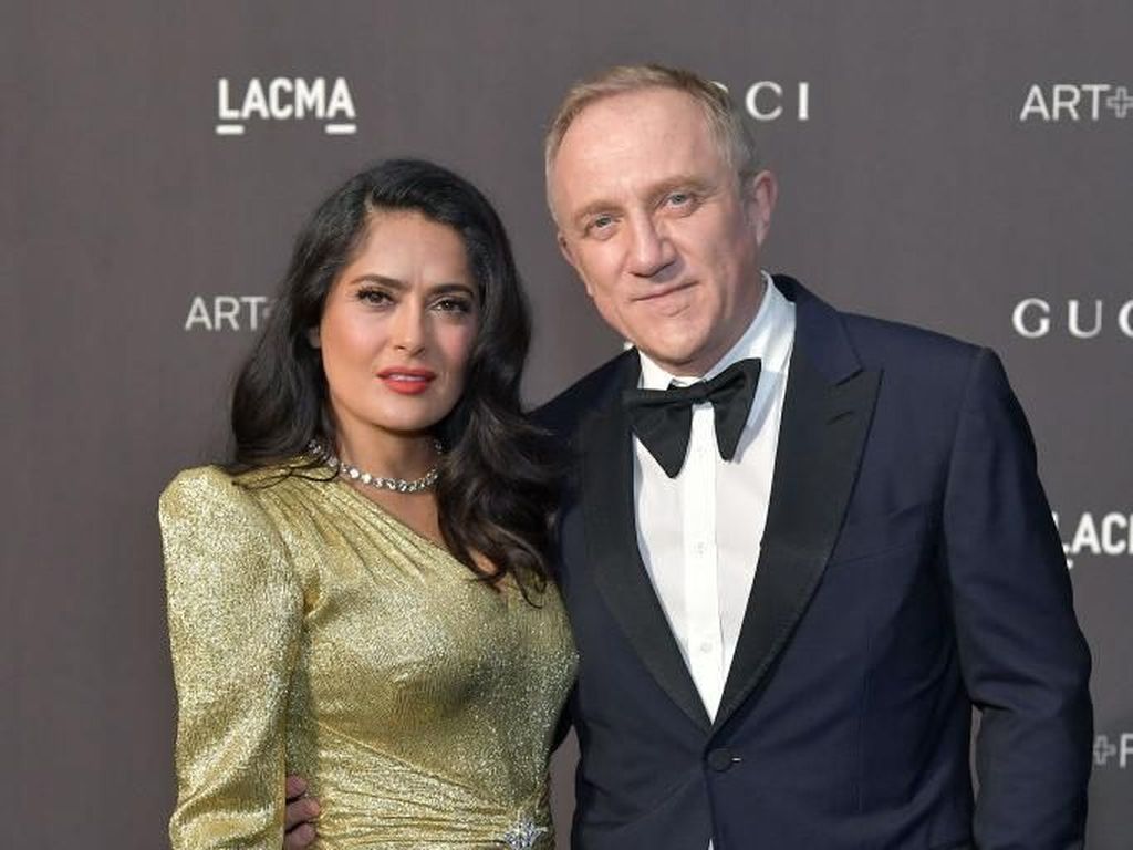 8 Fakta Suami Miliuner Salma Hayek, Sumbang Rp 1,9 T untuk Notre Dame Paris 8 Fakta Suami Miliuner Salma Hayek, Sumbang Rp 1,9 T untuk Notre Dame Paris