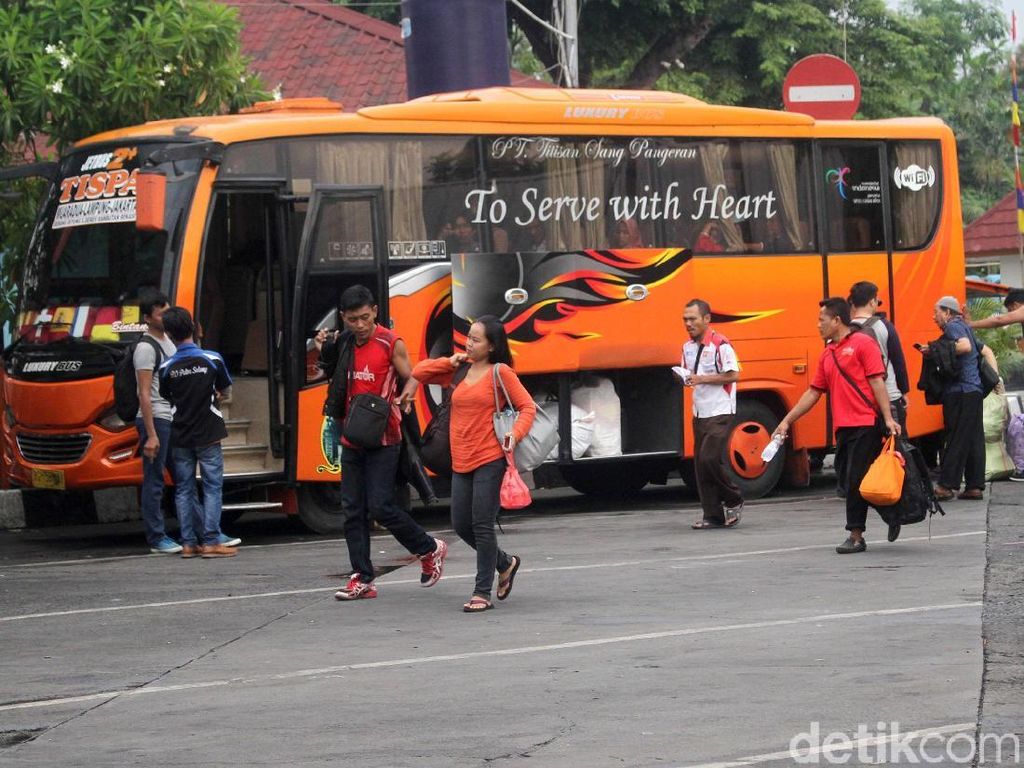 Terminal Bus Tipe A Akan Dapat Jatah Rp 10 Miliar untuk Permak Wajah Terminal Bus Tipe A Akan Dapat Jatah Rp 10 Miliar untuk Permak Wajah