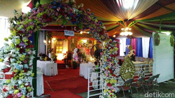 Bak Pelaminan, TPS di Semarang Ini Dihias untuk Cegah Golput