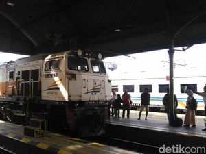 Ayo Liburan! PT KAI Tambah 10 KA Buat Long Weekend Pasca Pemilu Ayo Liburan! PT KAI Tambah 10 KA Buat Long Weekend Pasca Pemilu