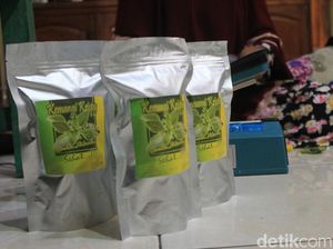 Kres! Gurih Renyah Kemangi Krispi, Camilan Sehat dari Lamongan