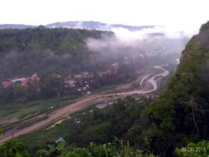 Sensasi Lari Menembus Awan di Bukittinggi Sensasi Lari Menembus Awan di Bukittinggi