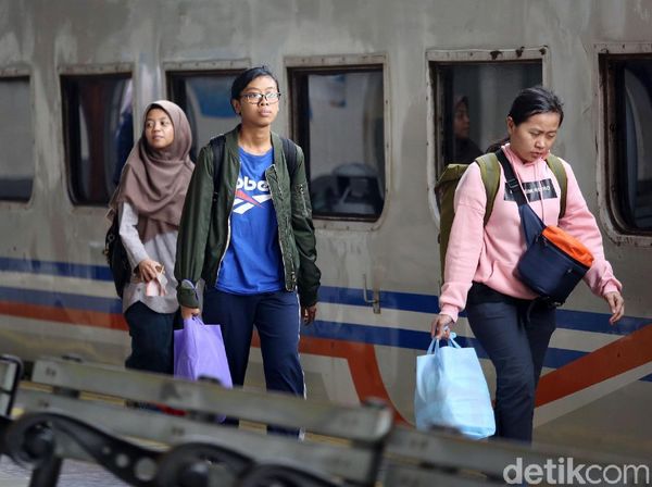 KAI Tambah 11 Kereta untuk Libur Pemilu