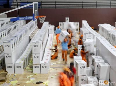 PPSU Bantu Distribusikan Logistik Pemilu di Jakarta Utara