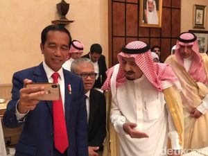 Nge-vlog Bareng, Jokowi Ungkap Pesan Raja Salman untuk Indonesia