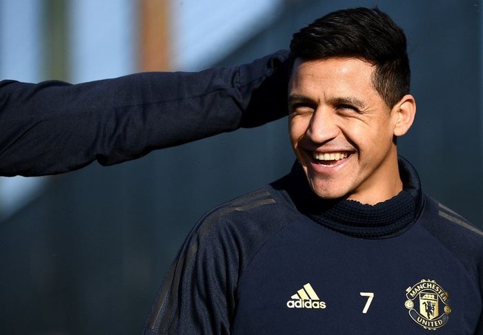 Alexis Sanchez menghasilkaFoto: Franck Fife / AFP Alexis Sanchez menghasilkaFoto: Franck Fife / AFP