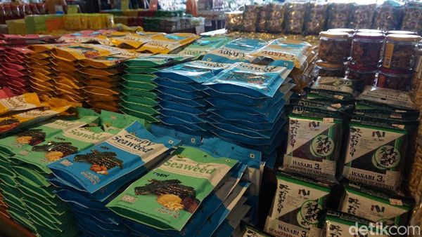 Foto: Pusat Oleh-oleh Snack di Thailand, Dijamin Kalap