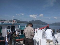 Cerita Petugas Kirim Kotak Suara ke Pulau Terluar Aceh