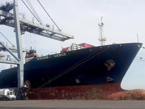 Terminal Peti Kemas Koja Perluas Jaringan