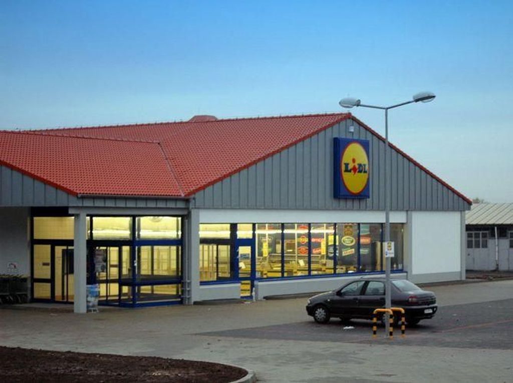 Mobil Sering Error, Parkiran Supermarket Dijuluki Segitiga Bermuda Mobil Sering Error, Parkiran Supermarket Dijuluki Segitiga Bermuda