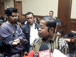 Hakim Pulang Kampung untuk Nyoblos, Vonis Idrus Marham Ditunda