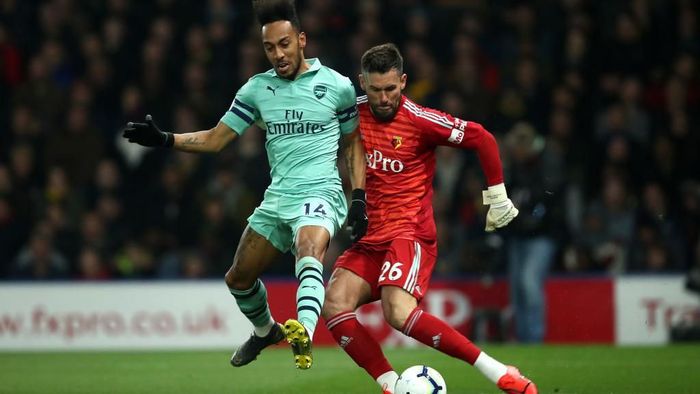 Arsenal unggul 1-0 atas Watford di babak pertama (Foto: Marc Atkins/Getty Images) Arsenal unggul 1-0 atas Watford di babak pertama (Foto: Marc Atkins/Getty Images)