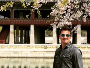 Foto: Saat Hawkeye Jadi Turis