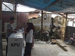 Biar Pemilih Datang, TPS di Kota Magelang Ini Bergaya Jadul