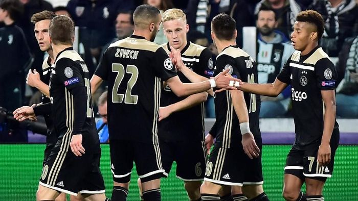 Ajax Amsterdam punya pasukan anak-anak muda yang punya potensi besar mengguncang Eropa (Reuters) Ajax Amsterdam punya pasukan anak-anak muda yang punya potensi besar mengguncang Eropa (Reuters)