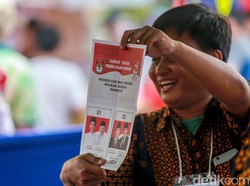 Situng KPU 84%: Jokowi-Maruf 56,20%, Prabowo-Sandiaga 43,80%