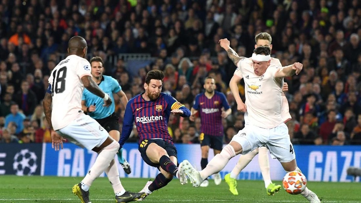Barcelona unggul 2-0 atas Manchester United berkat dua gol Lionel Messi (Foto: David Ramos/Getty Images)