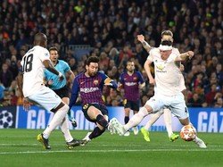 Babak I: Messi Dua Gol, Barcelona Ungguli Man United 2-0