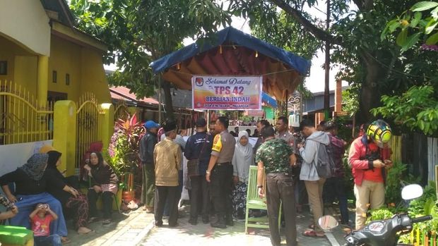 Ada 9 Kertas Suara Berlubang, Pencoblosan di TPS di Gowa Sempat Diskors