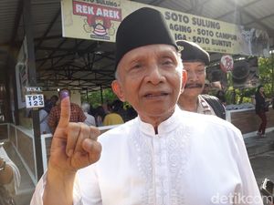 Amien Rais Sempat Kebingungan saat di Bilik Suara, Kenapa? Amien Rais Sempat Kebingungan saat di Bilik Suara, Kenapa?