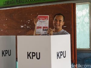 Saipul Jamil Girang Bisa Nyoblos di LP Cipinang Saipul Jamil Girang Bisa Nyoblos di LP Cipinang