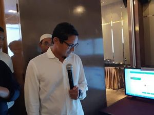Sandiaga Cek Lokasi Pusat Monitoring Suara Relawan 02