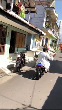 Krisdayanti dan Raul Lemos
