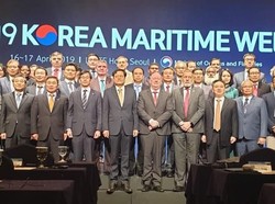 Korea Maritime Week Singgung Isu Sampah Plastik di Laut