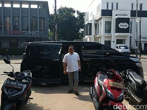 Intip Garasi Cak Imin yang Disebut Jadi Cawapres Anies Intip Garasi Cak Imin yang Disebut Jadi Cawapres Anies