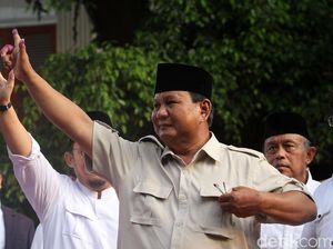Prabowo: Ada Lembaga Survei yang Giring Opini Kita Kalah Prabowo: Ada Lembaga Survei yang Giring Opini Kita Kalah