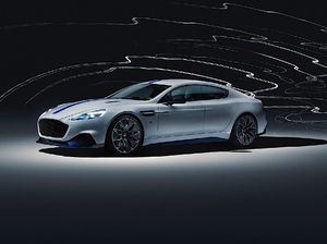 Aston Martin Pamer Mobil Listrik Pertama di Asia Aston Martin Pamer Mobil Listrik Pertama di Asia