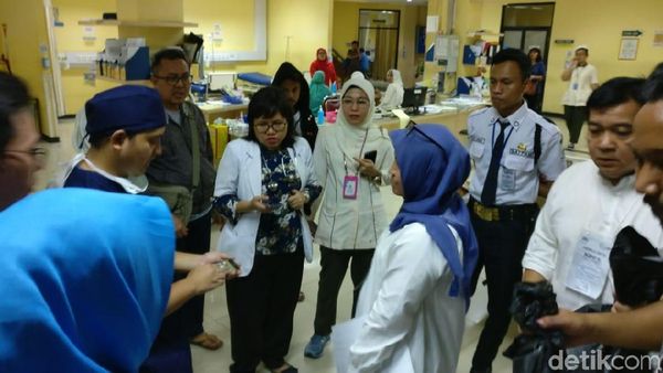 Ekspresi Kecewa Pasien dan Keluarga yang Gagal Nyoblos di RSUP Fatmawati