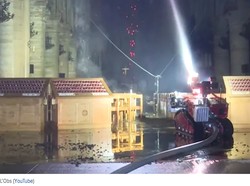 Colossus, Robot Mobil Pemadam Kebakaran Penjinak Api Notre-Dame