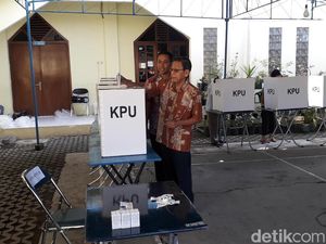 Kerja Keras Tertuntaskan, Honor KPPS Sleman Belum Sampai di Tangan Kerja Keras Tertuntaskan, Honor KPPS Sleman Belum Sampai di Tangan
