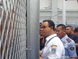 Anies Cek TPS di LP Salemba, Ada yang Teriak Hidup Prabowo