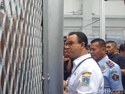 Anies Cek TPS di LP Salemba, Ada yang Teriak Hidup Prabowo