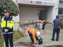 Pria Korea Bakar Apartemen Lalu Tikam Mati 5 Orang yang Selamatkan Diri